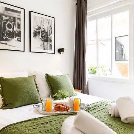 Thebluestay 270 - - Grands Boulevards * Paris
